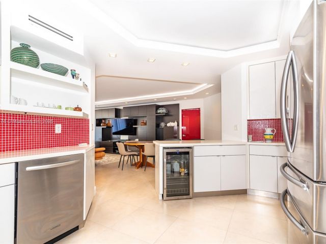 Apartment for sale  Unit #5M - photo 5699814