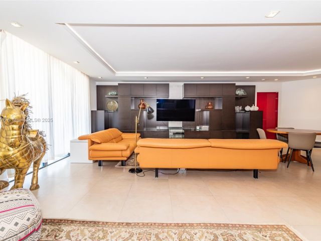 Apartment for sale  Unit #5M - photo 5699820