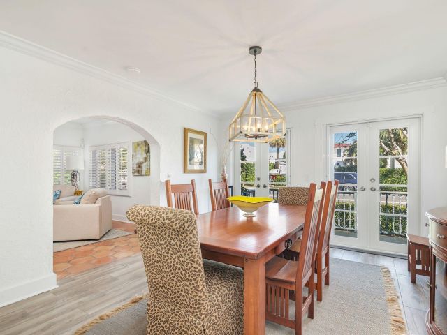 Home for sale at 222 Greenwood Drive - photo 5750496