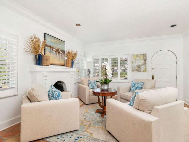 Home for sale at 222 Greenwood Drive - photo 5750502