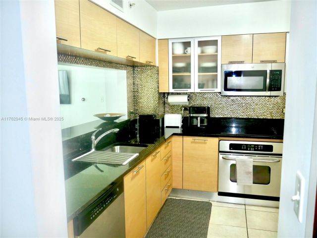 Apartment for sale  Unit #2611 - photo 6804875