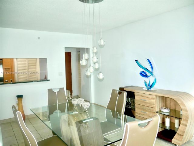 Apartment for sale  Unit #2611 - photo 6804880