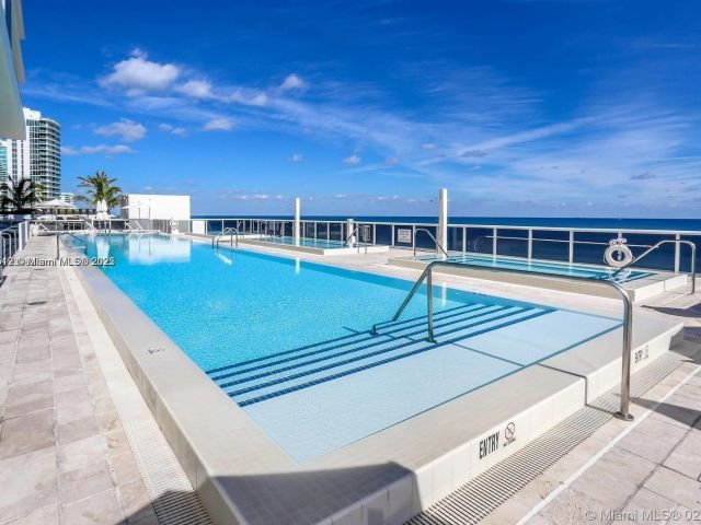 Apartment for sale  Unit #3707 - photo 5672342