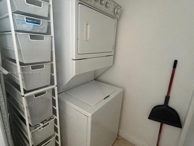 Apartment for sale  Unit #3707 - photo 5672348