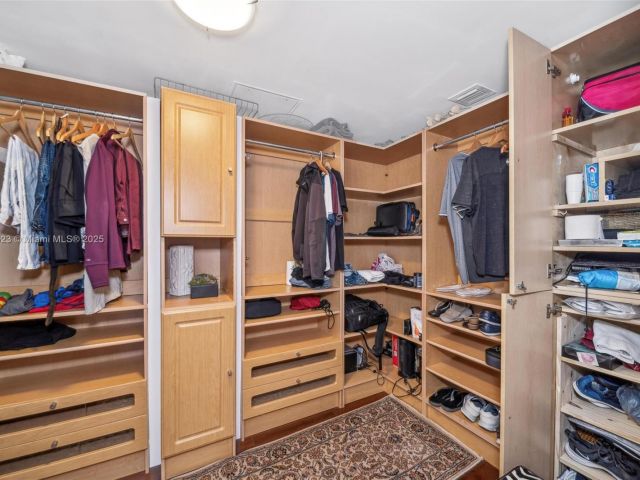 Apartment for rent  Unit #3111 - photo 5672383