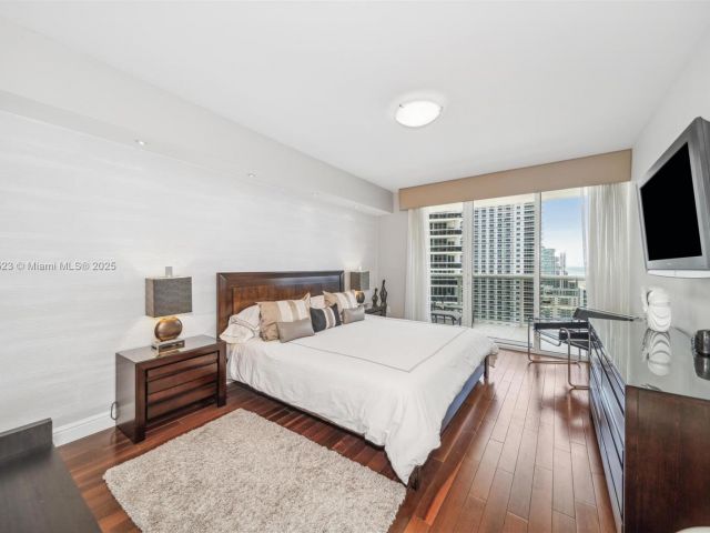 Apartment for rent  Unit #3111 - photo 5672388