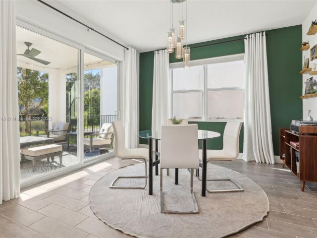 Home for sale at 4204 Veleiros Ave - photo 5830880