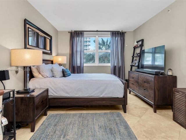 Apartment for sale  Unit #710 - photo 5712183