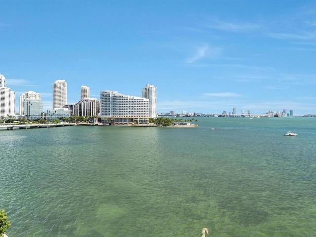 Apartment for sale  Unit #710 - photo 5712201