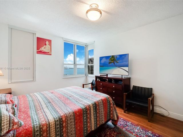 Apartment for sale  Unit #1510 - photo 5717702