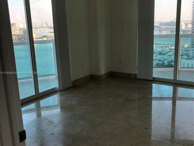 Apartment for sale  Unit #1901 - photo 5642627