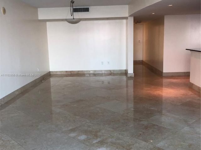 Apartment for sale  Unit #1901 - photo 5642629