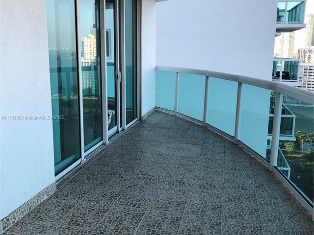 Apartment for sale  Unit #1901 - photo 5642630