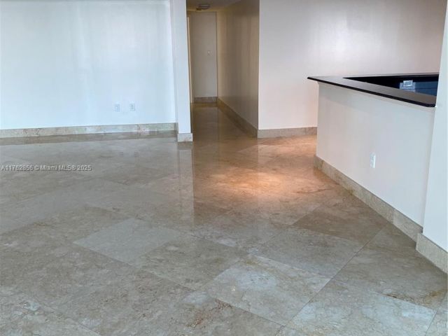 Apartment for sale  Unit #1901 - photo 5642639