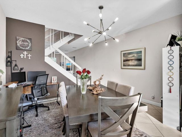 Home for sale at 1839 N Dixie Hwy 1839 - photo 5813419