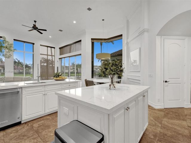 Home for sale at 17529 Middlebrook Way - photo 5588375