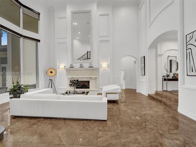 Home for sale at 17529 Middlebrook Way - photo 5588382