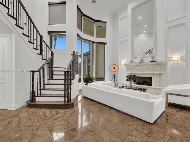 Home for sale at 17529 Middlebrook Way - photo 5588387