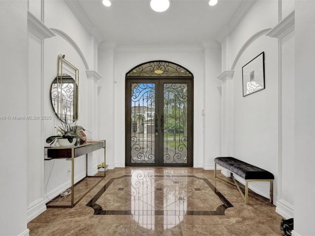 Home for sale at 17529 Middlebrook Way - photo 5588388