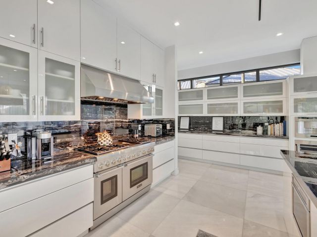 Home for sale at 2707 Sea Island Dr - photo 5802239