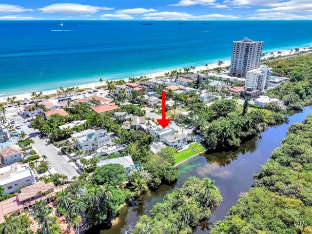 Home for sale at 3305 NE 15th St - photo 5713776