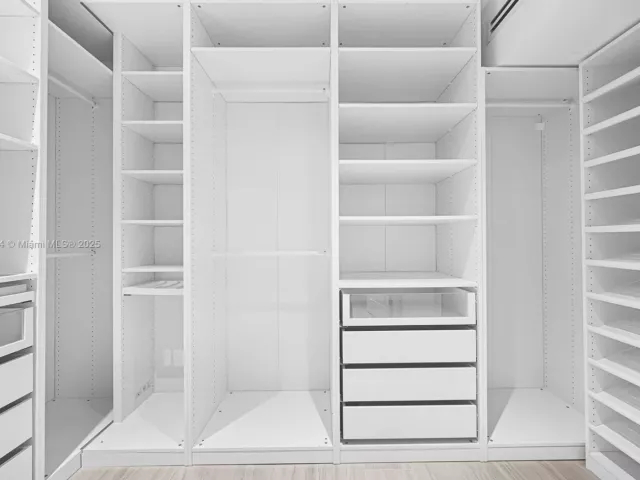 Home for sale at 3305 NE 15th St - photo 5713757