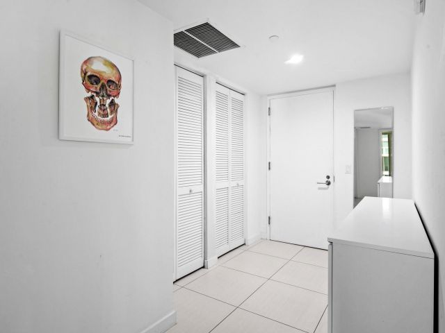 Apartment for sale  Unit #2002 - photo 5916441