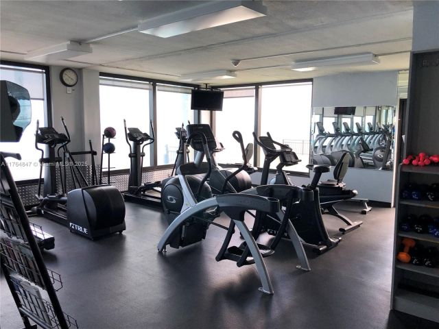 Apartment for sale  Unit #15C - photo 5721284