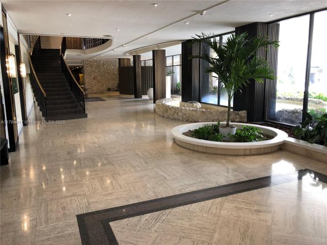 Apartment for sale  Unit #15C - photo 5721292