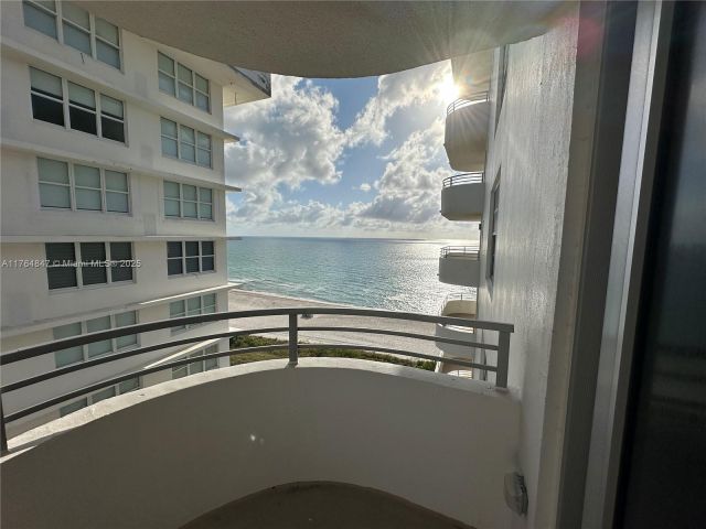 Apartment for sale  Unit #15C - photo 5721301