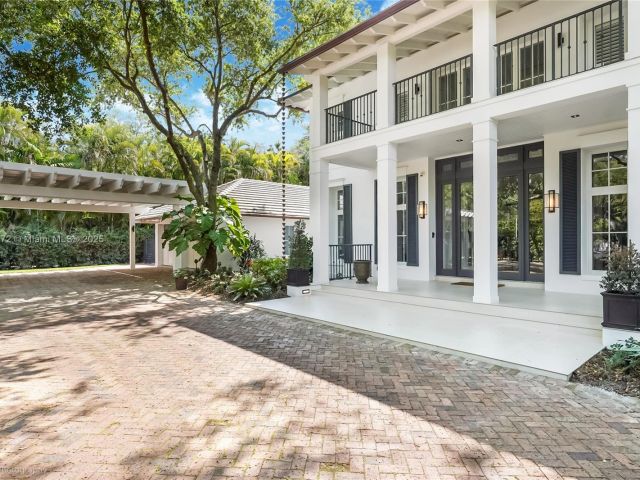 Home for sale at 4550 Sunset Dr - photo 5844905