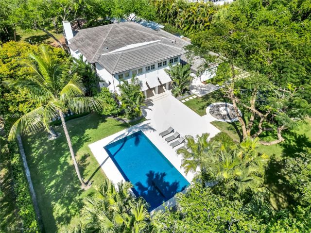 Home for sale at 4550 Sunset Dr - photo 5844906