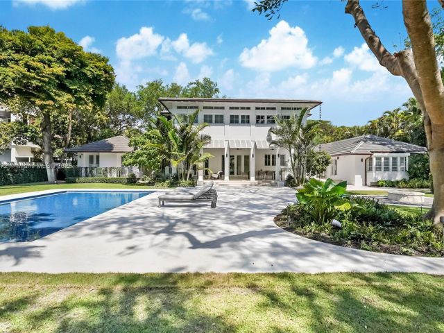 Home for sale at 4550 Sunset Dr - photo 5844917