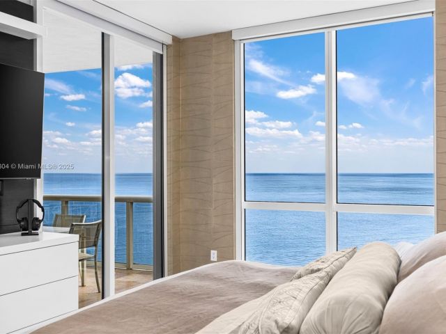 Apartment for sale  Unit #3604 - photo 5728584