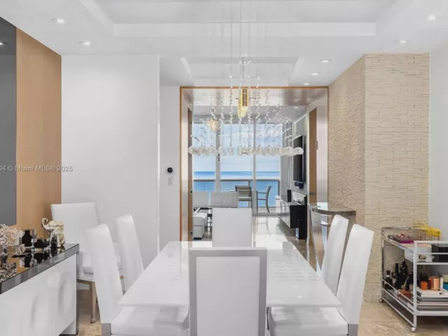 Apartment for sale  Unit #3604 - photo 5728592