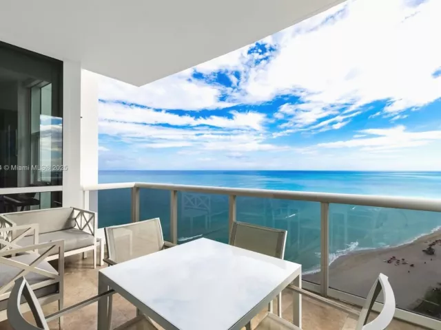 Apartment for sale  Unit #3604 - photo 5728598