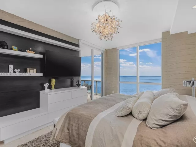 Apartment for sale  Unit #3604 - photo 5728585