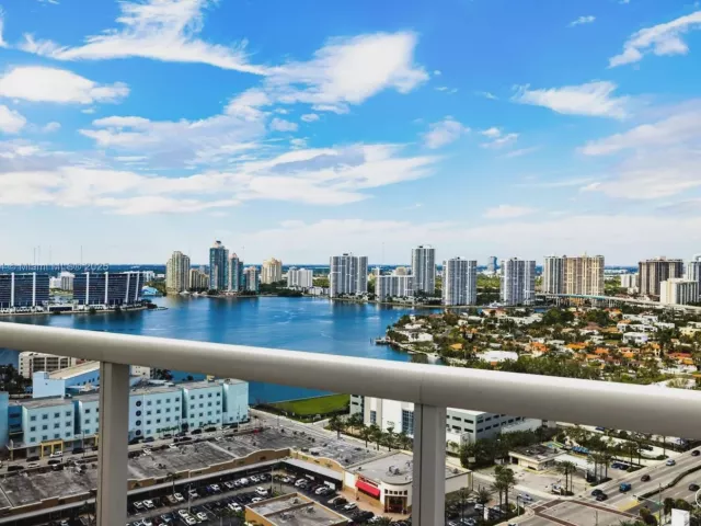 Apartment for sale  Unit #3604 - photo 5728587