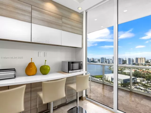 Apartment for sale  Unit #3604 - photo 5728588