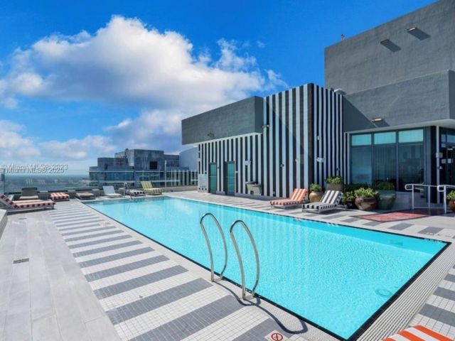 Apartment for sale  Unit #3108 - photo 5705408