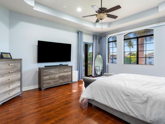 Home for sale at 17942 Monte Vista Drive - photo 5821459