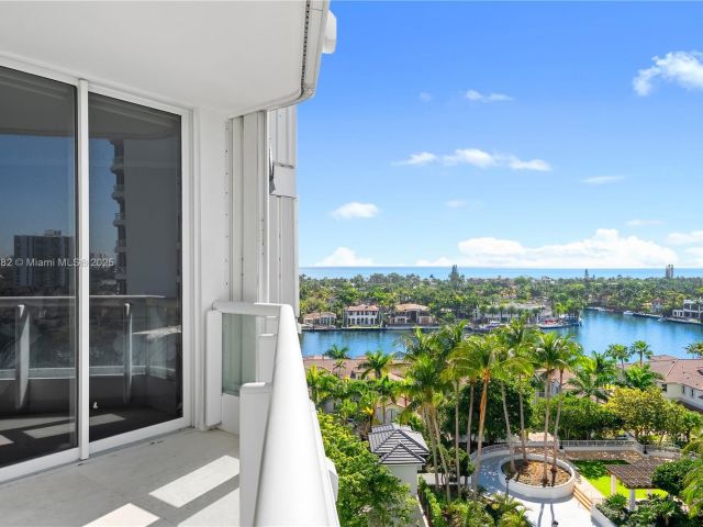 Apartment for sale  Unit #1102 - photo 5772786