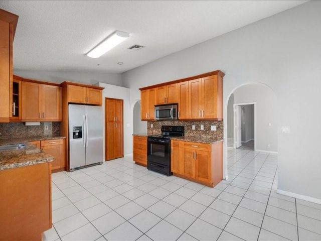 Home for sale at 17646 10th st. - photo 5759248