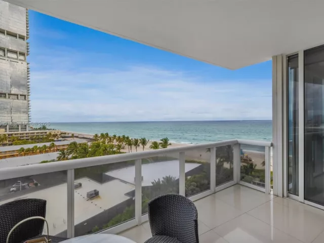 Apartment for rent  Unit #902 - photo 5817809