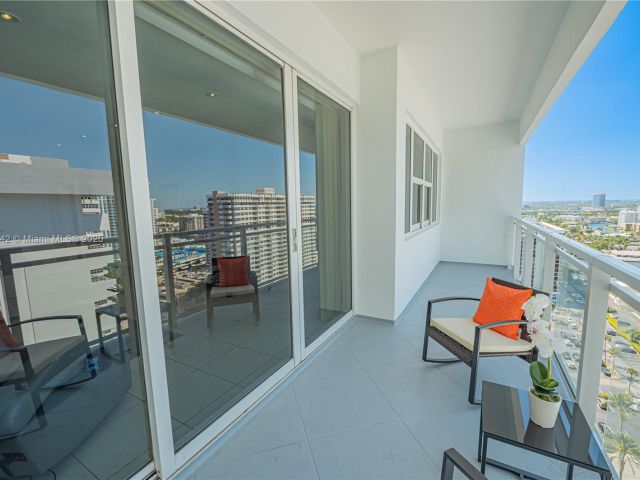 Apartment for sale  Unit #2204 - photo 5825248