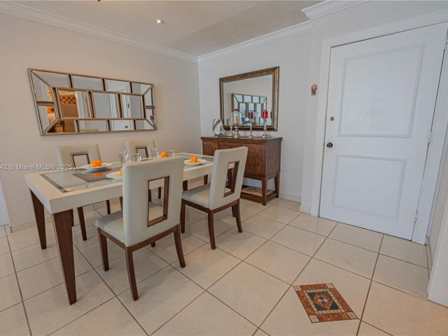 Apartment for sale  Unit #2204 - photo 5825262