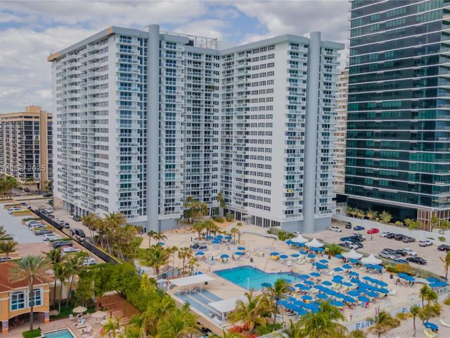 Apartment for sale  Unit #2204 - photo 5825266