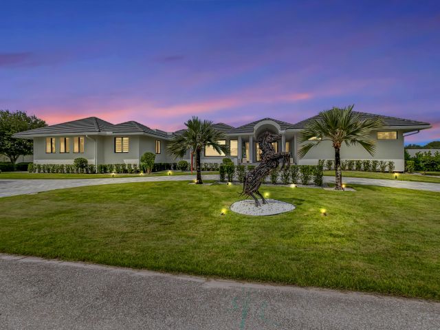 Home for sale at 3605 Oakview Court - photo 5754399