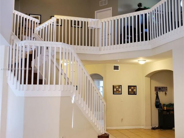 Home for sale at 11009 NW 80th Ln - photo 5713340