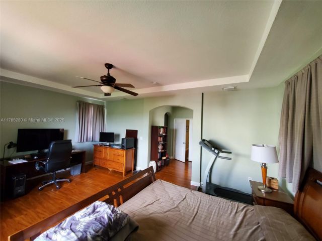 Home for sale at 11009 NW 80th Ln - photo 5713343